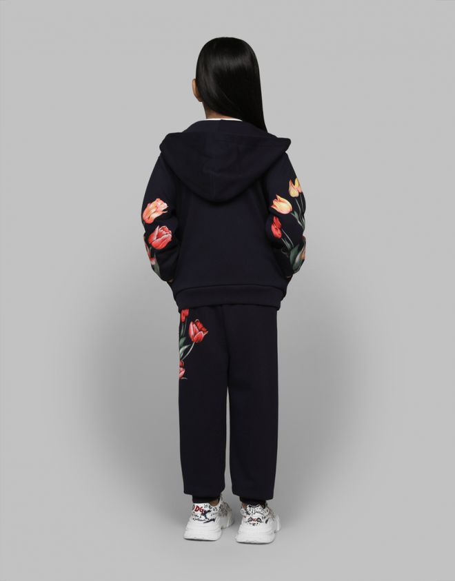 杜嘉班纳女童Back to School系列:意式工艺展现纯真的时尚活力(图5)