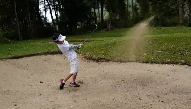 一个孩子运动还是不运动几年下来状态差蛮远的(图5)