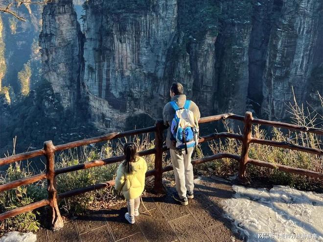 去张家界五天四晚怎么安排最合理？2025超详细景点路线+跟团报价(图2)