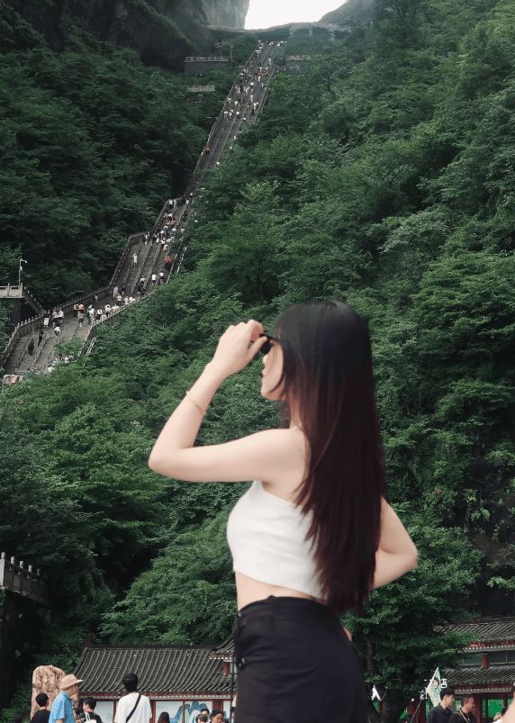 张家界旅游攻略张家界5天4晚旅程暑假亲子游必收藏这篇！(图1)