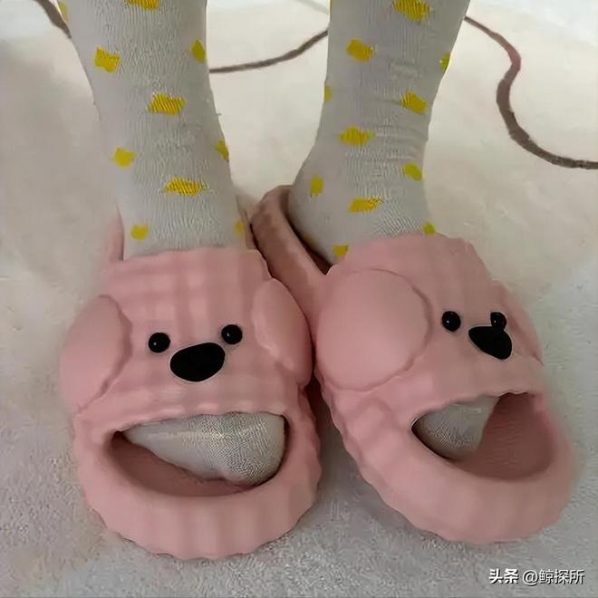 夏天不建议买这3种鞋累脚、滂臭还有毒！别乱跟风纯属浪费钱(图11)