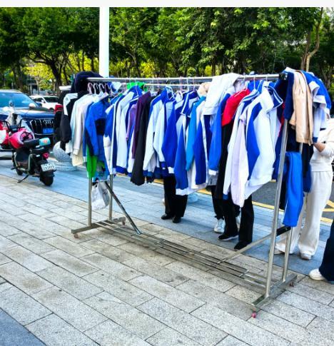 “肉痛啊！”一张照片让全国家长集体破防：买了丢丢了买→(图3)